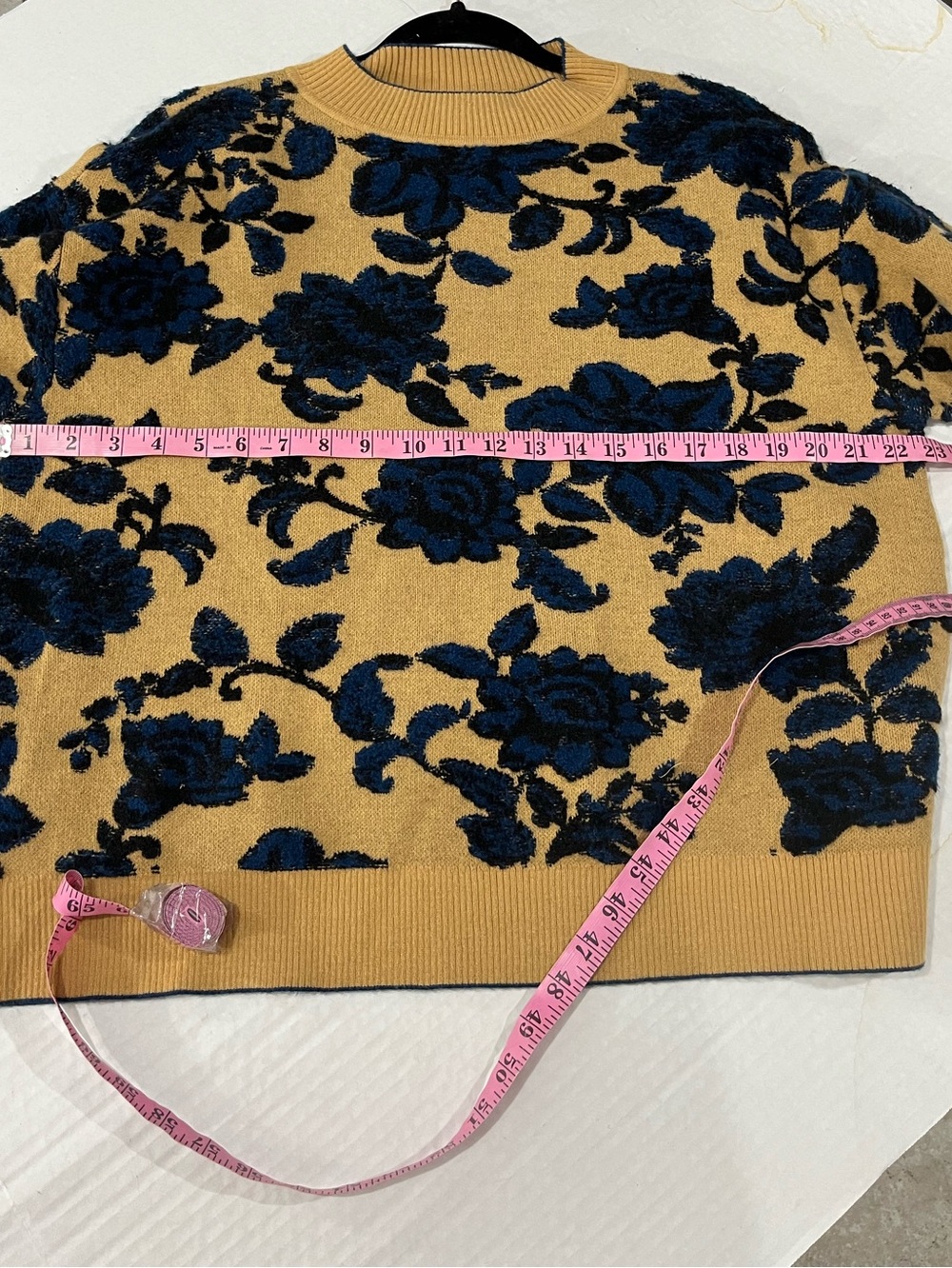 ANN TAYLOR FLORAL JACQUARD SWEATER ONE OF A KIND SAMPLE PIECE (417) - Picture 3 of 16